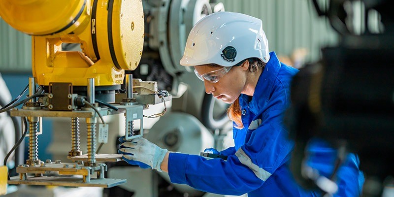 Optimiza la Eficiencia Operativa con Gas Natural en Maquinaria Industrial